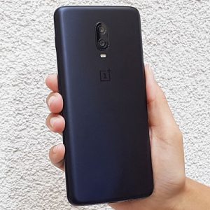 OnePlus 6T mit Vertrag günstig kaufen: Test, Preis, und Specs - Sensationeller Fingerabdruckscanner im Display