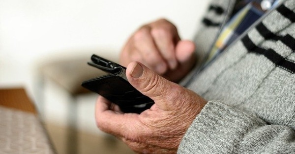 Senioren Handy mit Vertrag
