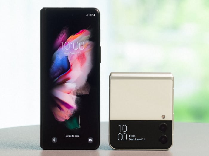 Samsung Galaxy Z Fold 3 Reparieren Galaxy Z Flip 3 reparieren