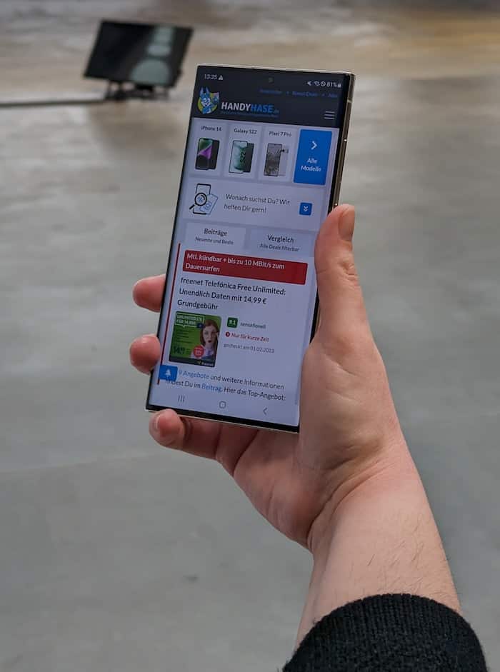 Samsung Galaxy S23 Ultra Hands-On Test Display AMOLED 120 Hz