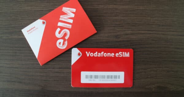 Vodafone eSIM Karte mit QR Code und Zugangsdaten
