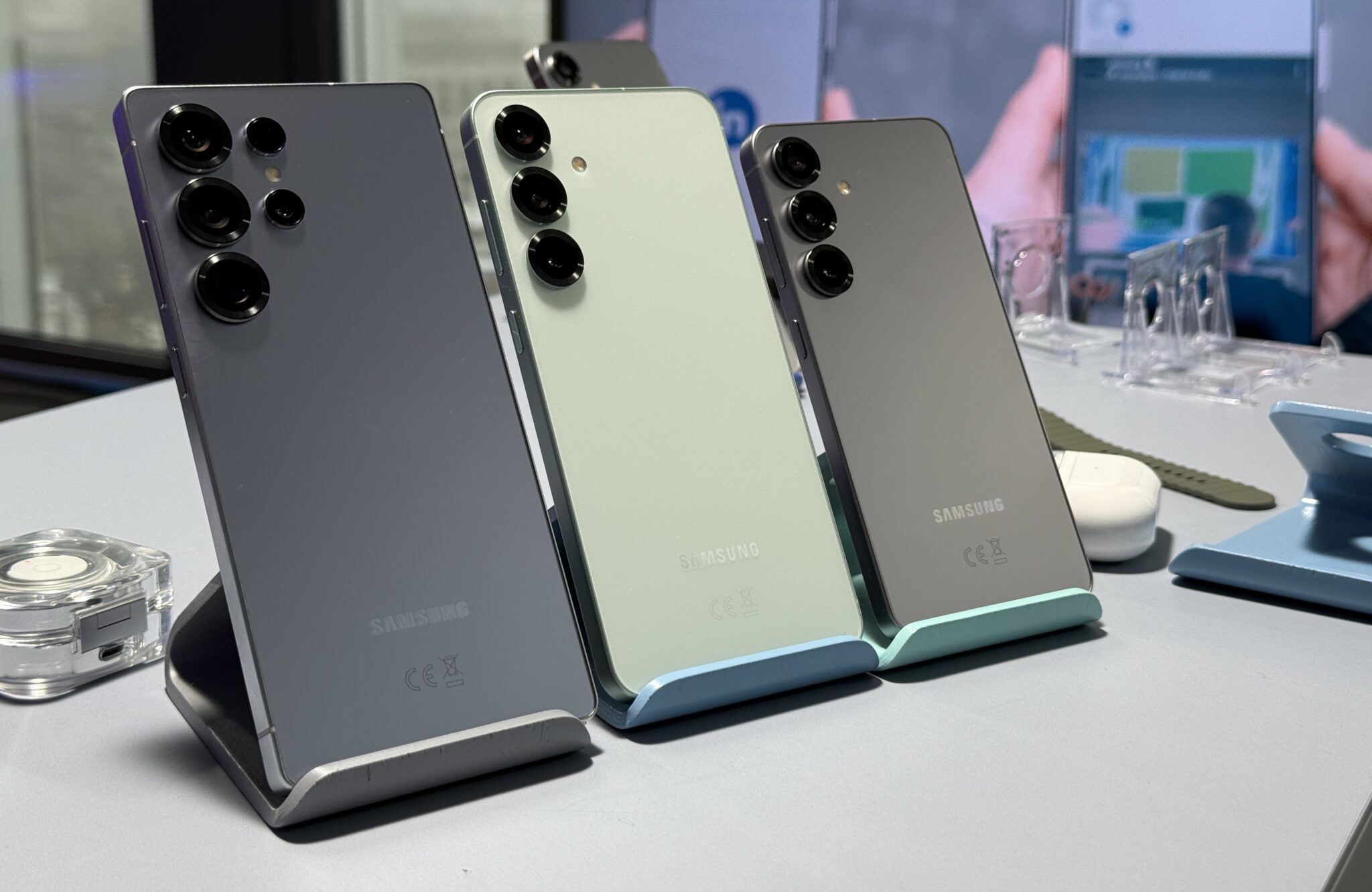 Samsung Unterschied A Und S Galaxy S25 vs. S25+ vs. S25 Ultra: Duell der neuen S-Serie