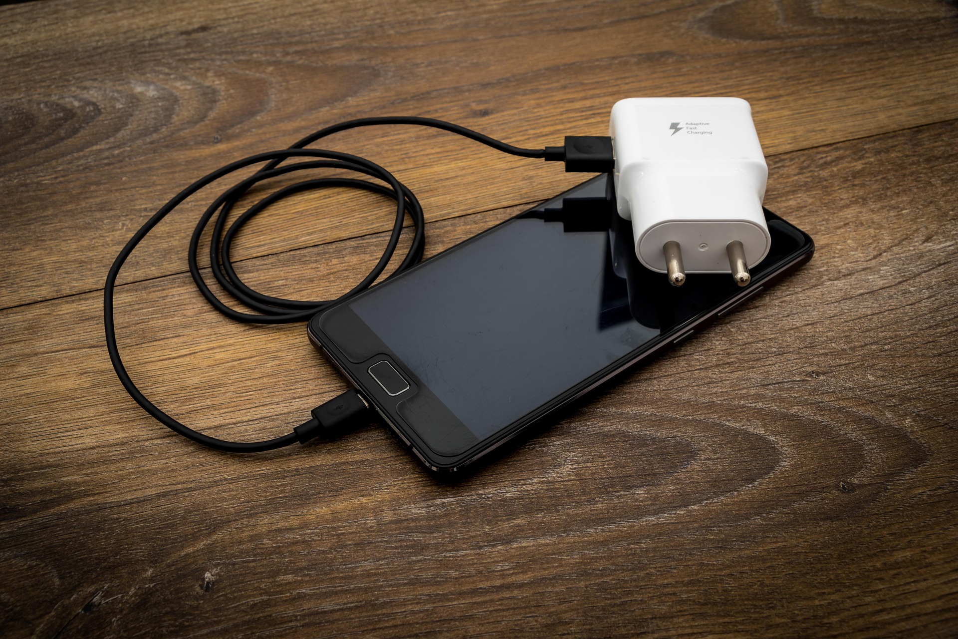 Smartphone Ladegerät & Netzteil