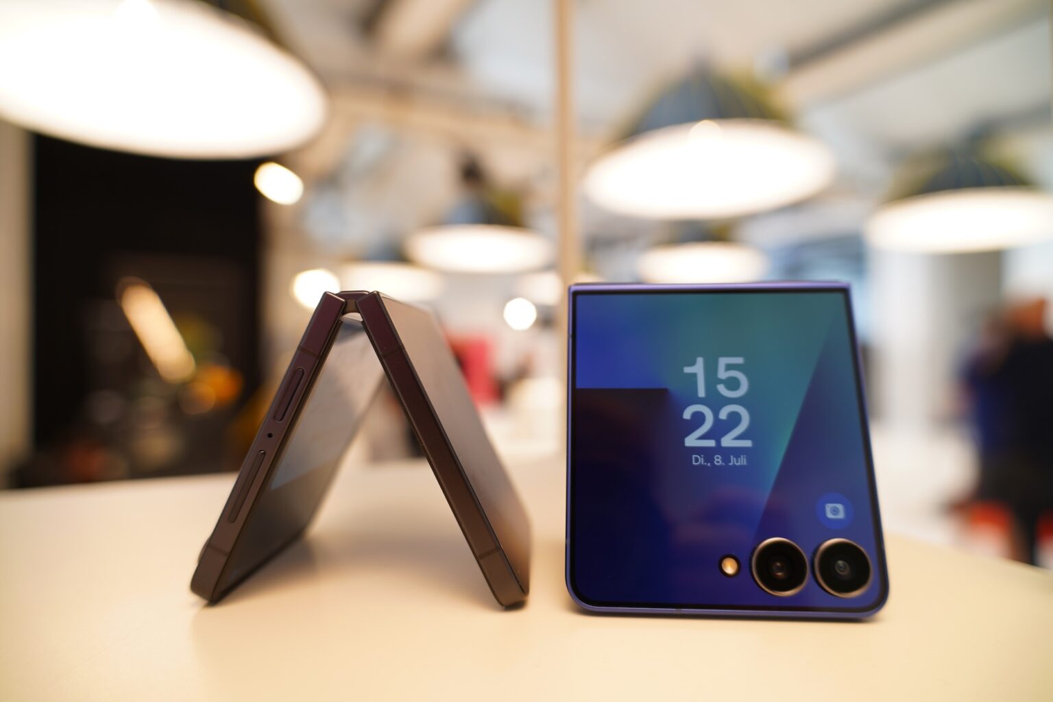 Samsung Galaxy Z Flip 7 Test Design
