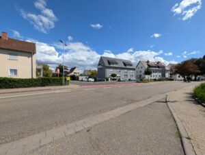 Straße mit Ultraweitwinkel