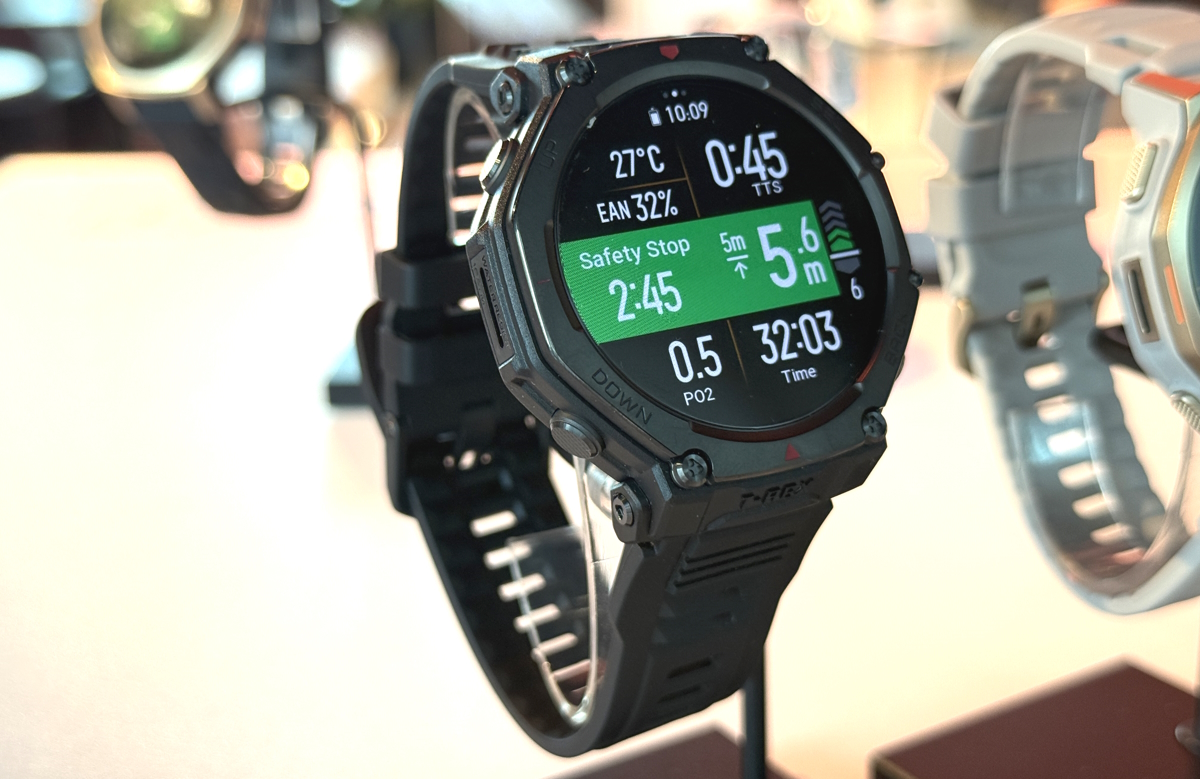 IFA 2025: Amazfit T-Rex 3 (Black)