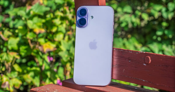 Lavendel-farbenes iPhone 17 im Test
