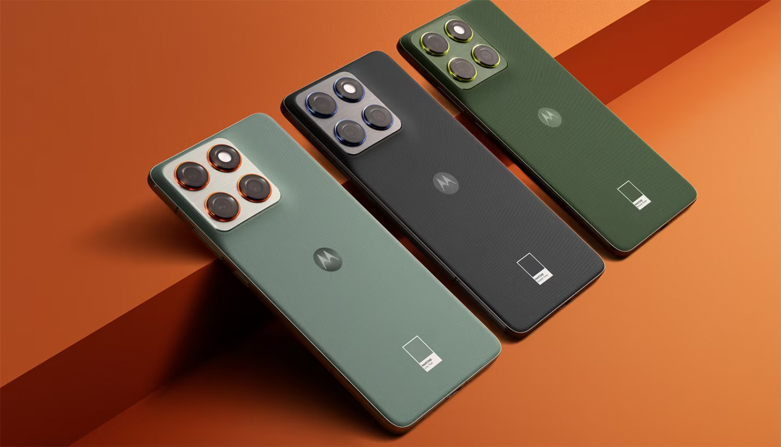 Drei Pantone-Farben des Motorola Edge 70