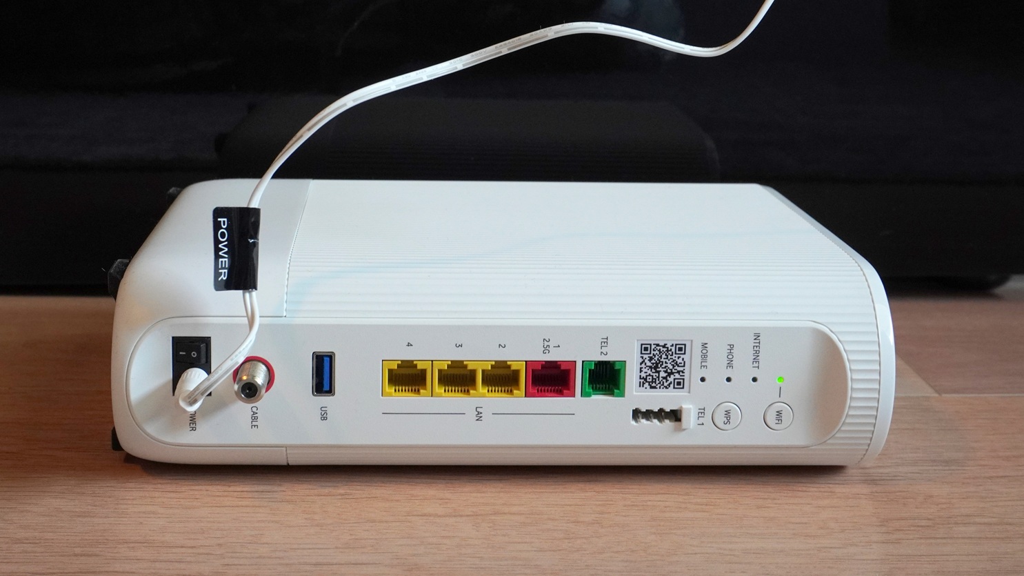 Anschlüsse des Design-Routers