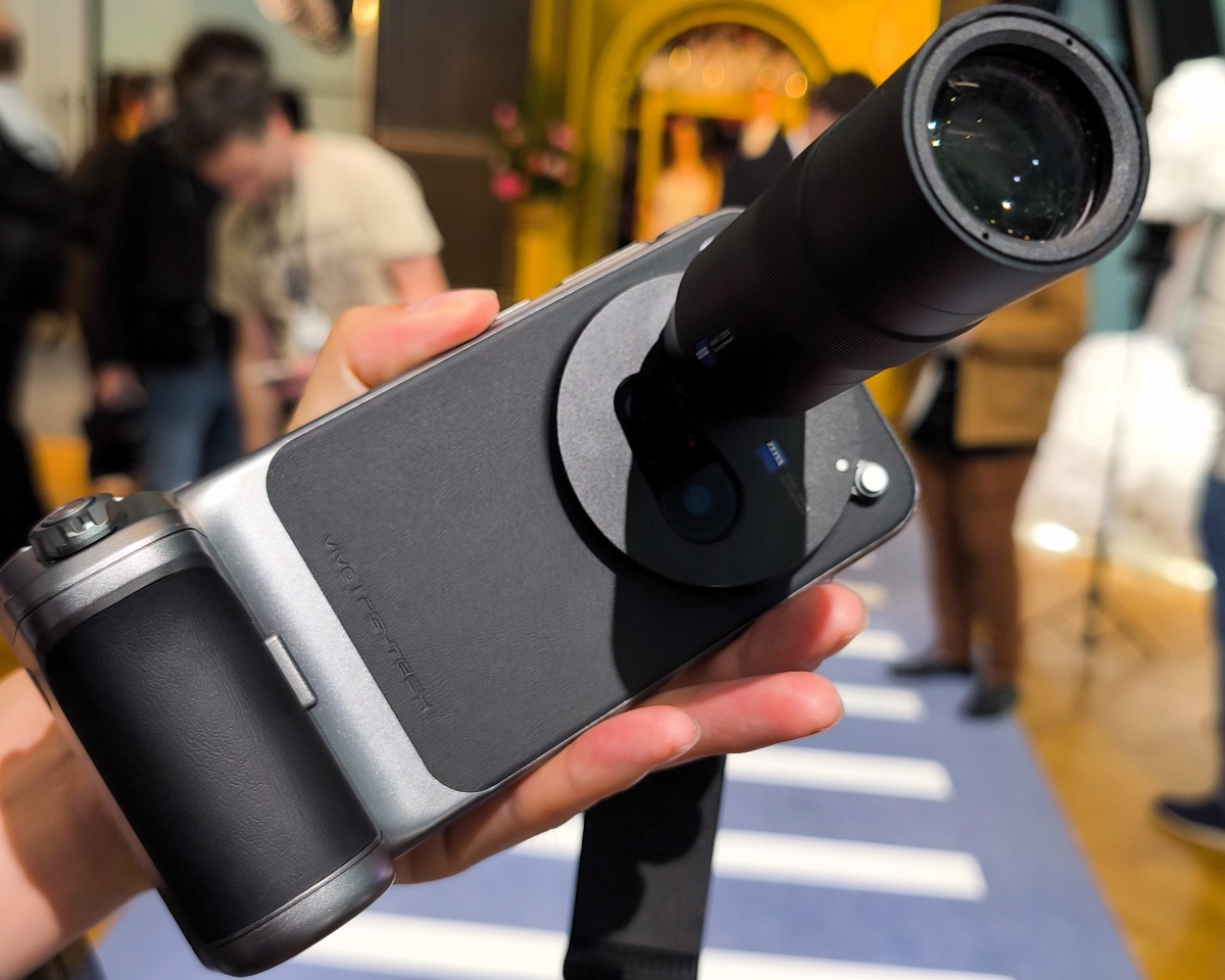 vivo X300 Pro Telephoto Extender Kit für 399 € UVP