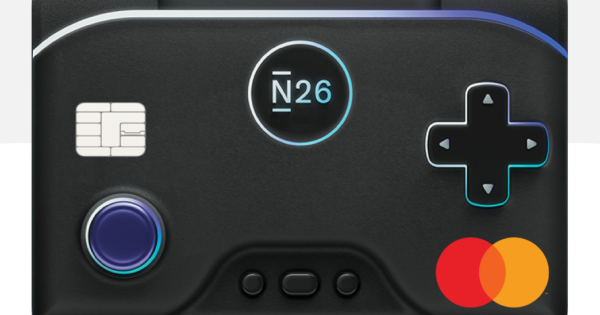 N26-Karte im Gamepad-Design.