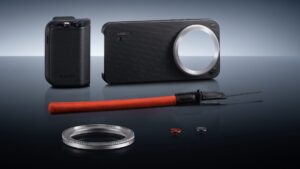 Xiaomi Photography Kit mit Handgelenksschlaufe und Adapter-Ring für zusätzliche Filteraufsätze.