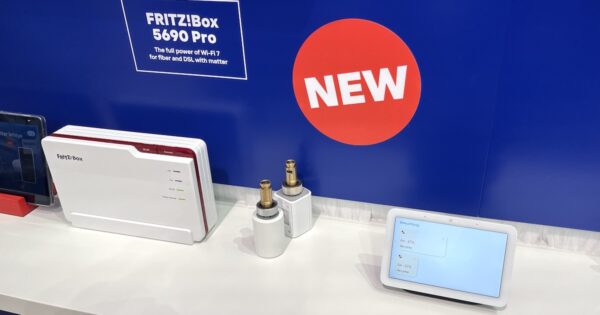 Matter-Installation auf dem Stand der Light+Building.