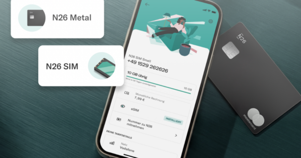 Grafik von N26 mit dem Telefon und App im Vordergurnd sowie Erwähnung der SIM und Metal.