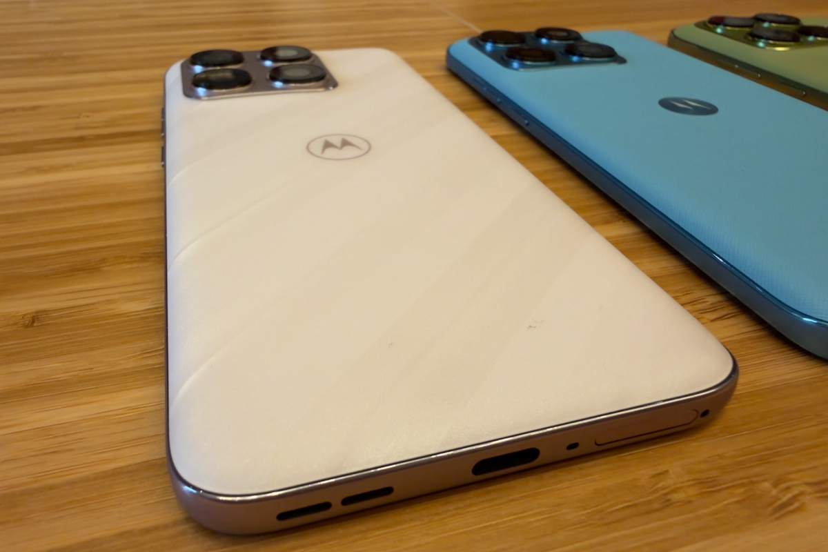 Motorola Edge 70 Plus – Gray Lilac Farbe